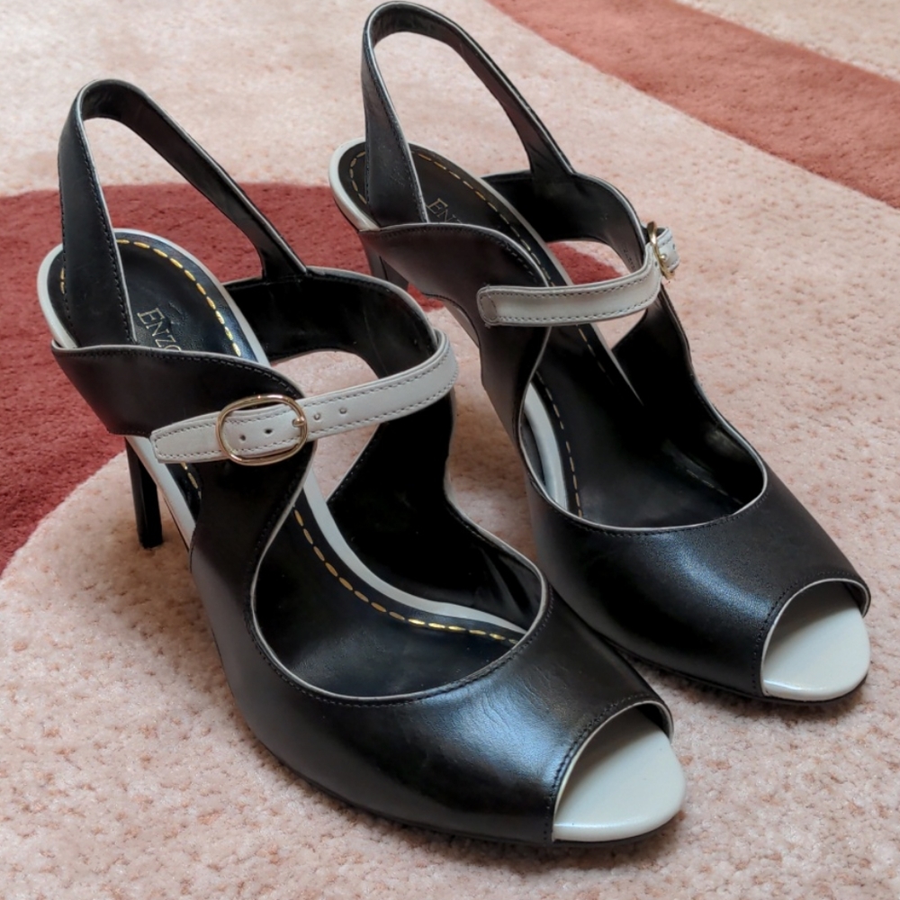 Genuine Leather Upper Peeps